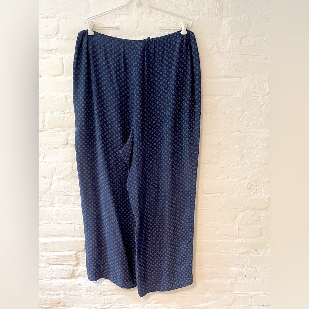 JONES NEW YORK 100% silk flowing pant